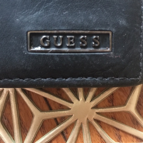 💰🛍🔆Guess wallet (mens) - Picture 1 of 9